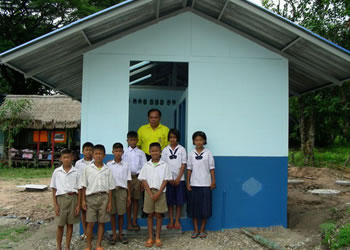Clean Toilet Project at Phon sawang phatong school